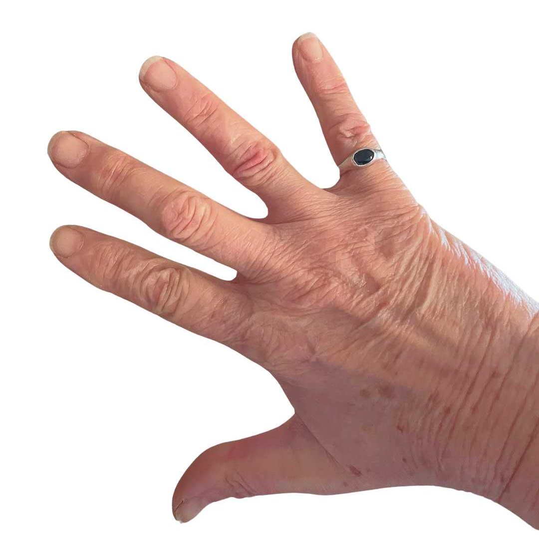 Kamahi Signet Ring Sterling Silver Black Sapphire