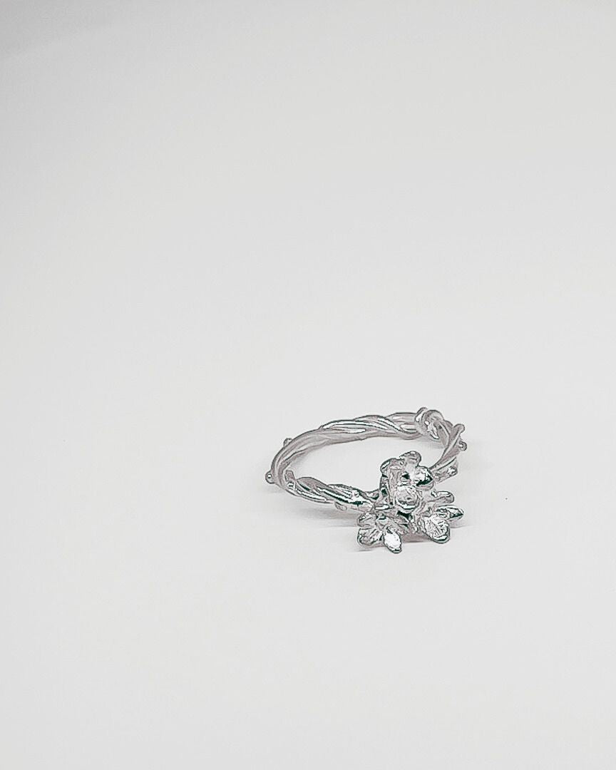Enchanted Vine Blossom Ring