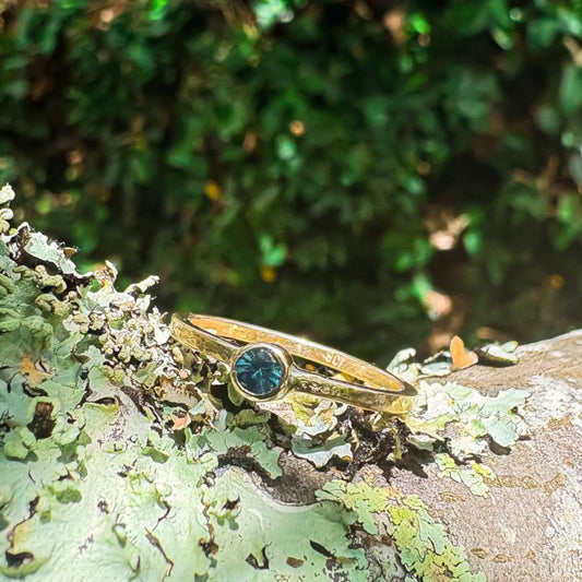Aurora Ring - 3mm Australian Teal Sapphire and 9ct Yellow Gold - HerbertandWilks Jewellery