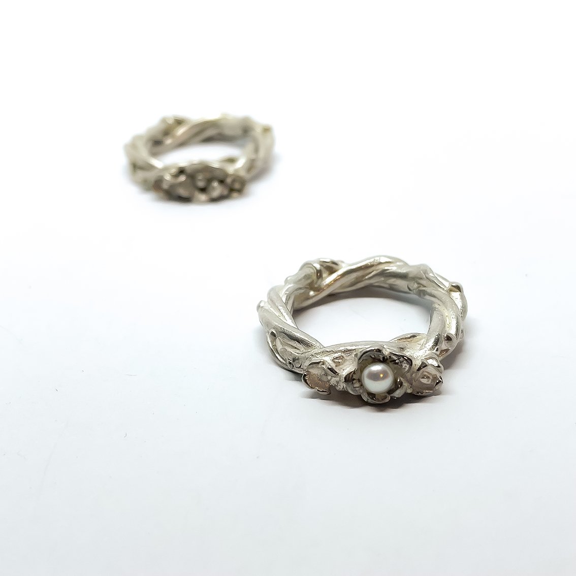 Entwined - Flower Ring - Sterling Silver - HerbertandWilks Jewellery