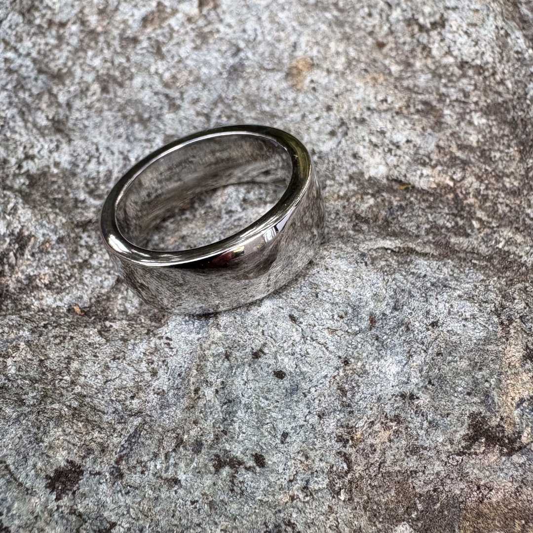 Polished Finish Mens Wedder - Platinum - HerbertandWilks Jewellery