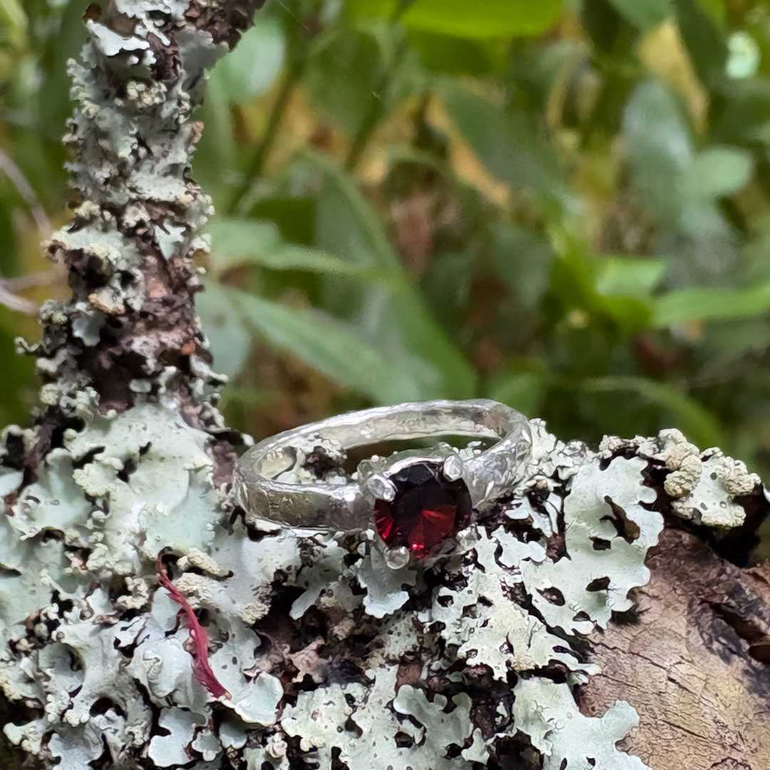 Solitaire Garnet Ring in Sterling Silver, Size O - HerbertandWilks Jewellery