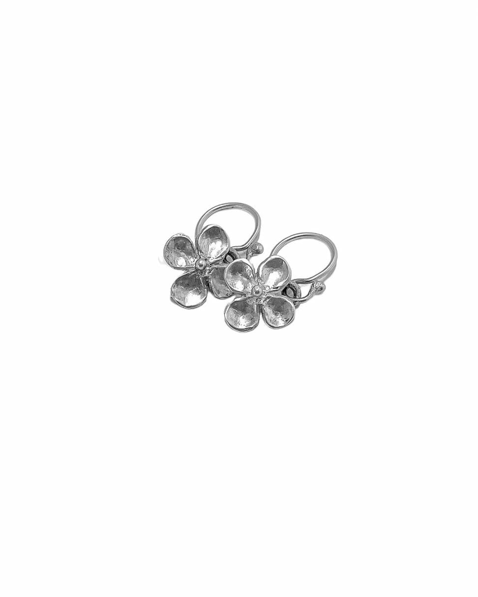 A pair of sterling silver hydrangea flower dangle earrings