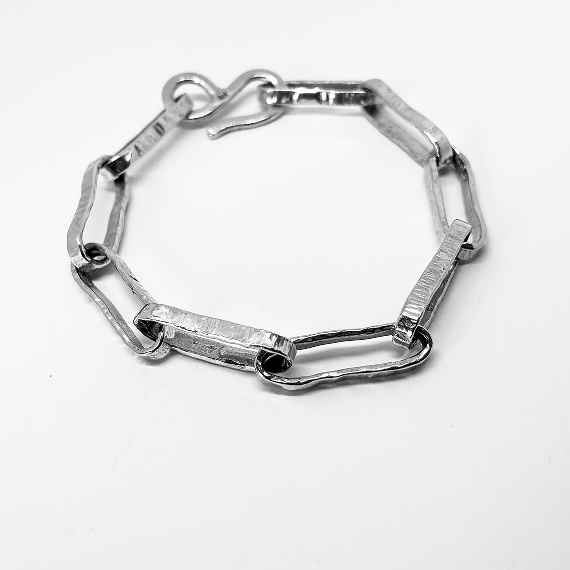 Image of the Oval Link Chain
