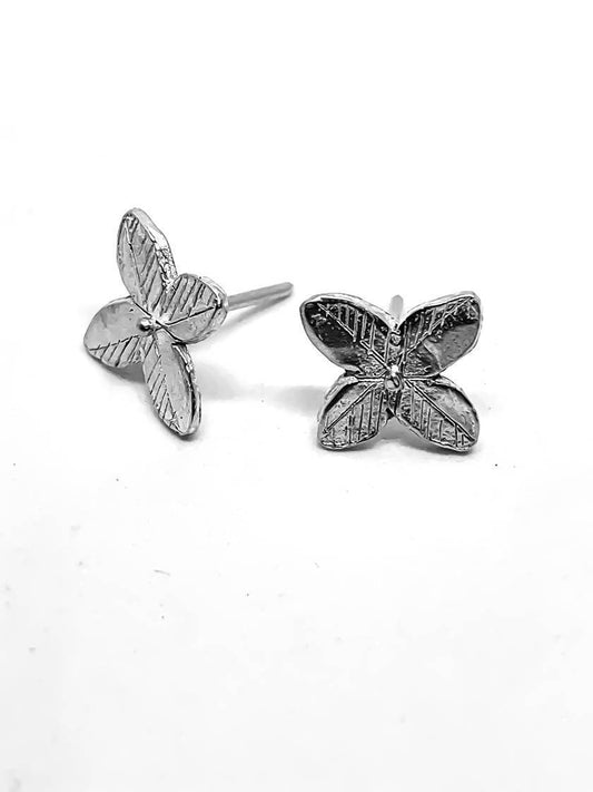 Primitive four-petal flower stud earrings in Sterling Silver